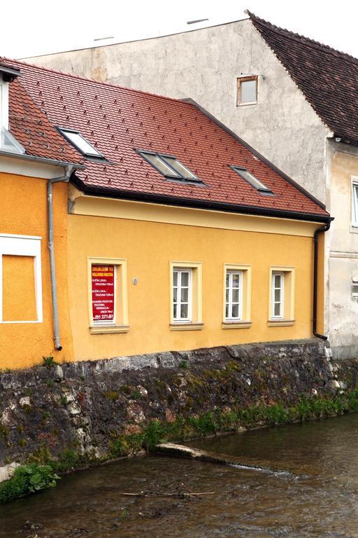 Apartman Rudi Lägenhet Samobor Exteriör bild