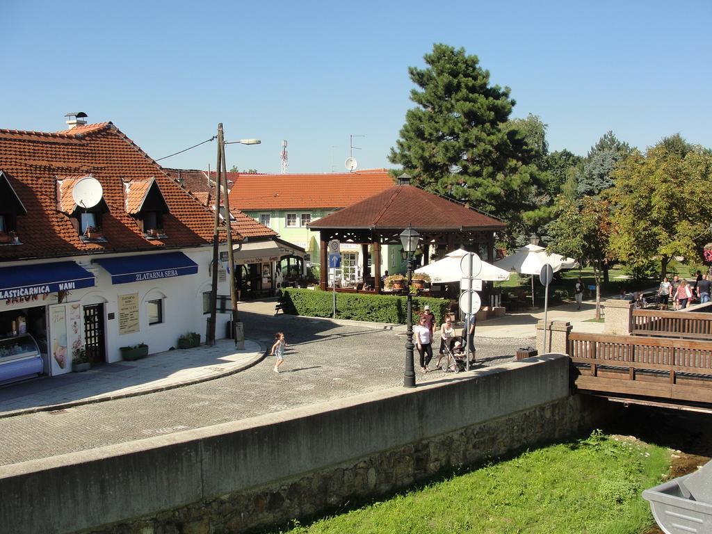 Apartman Rudi Lägenhet Samobor Exteriör bild